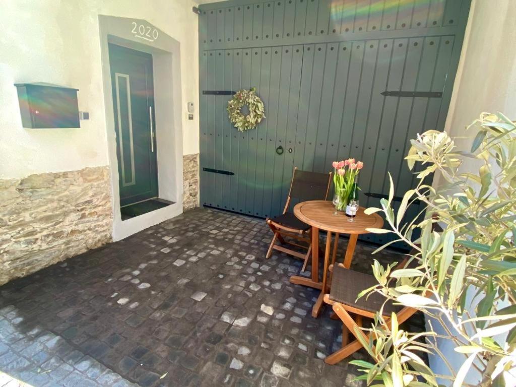 Ferienwohnung Zur Alten Schmiede Winningen Exterior foto